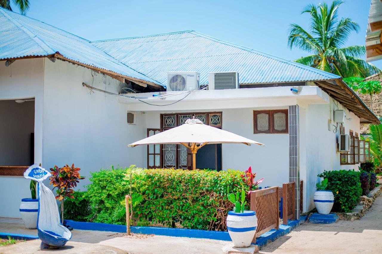 Ondo House Hotel Nungwi Exterior photo